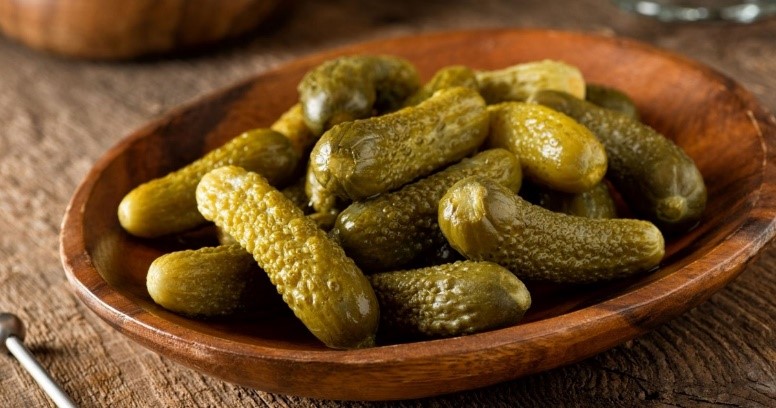 چگونه خیار شور را تازه نگه داریم ؟ ( 2 نکته ساده)