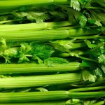 خواص کرفس برای زنان (5 خاصیت شگفت انگیز)