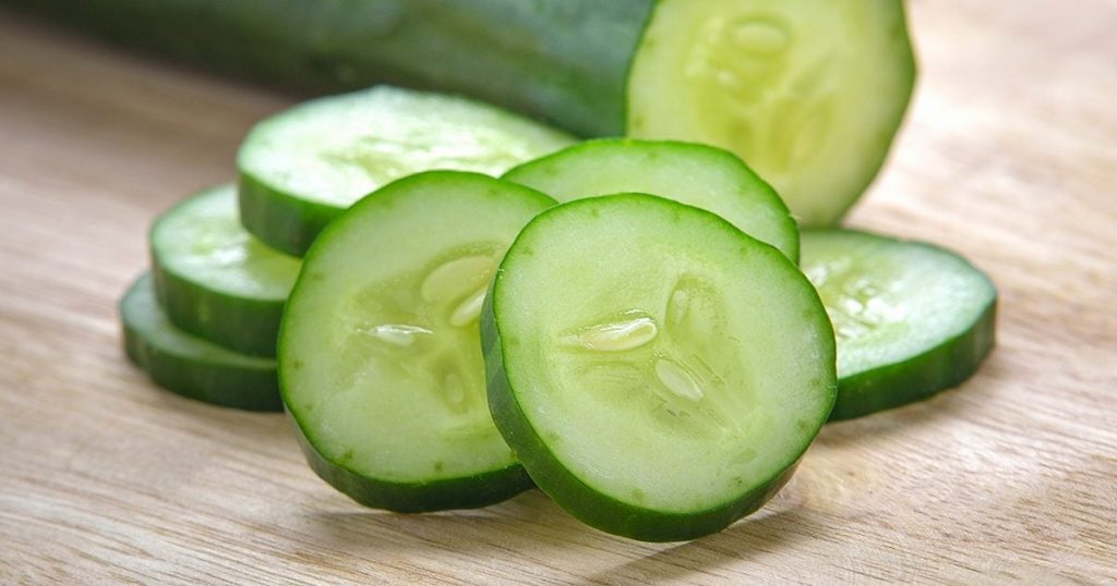 خواص خیار سبز برای کبد (4 خاصیت شگفت انگیز)